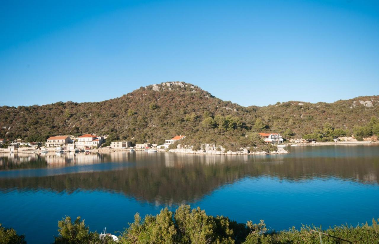 Apartmani Jagoda Lastovo エクステリア 写真