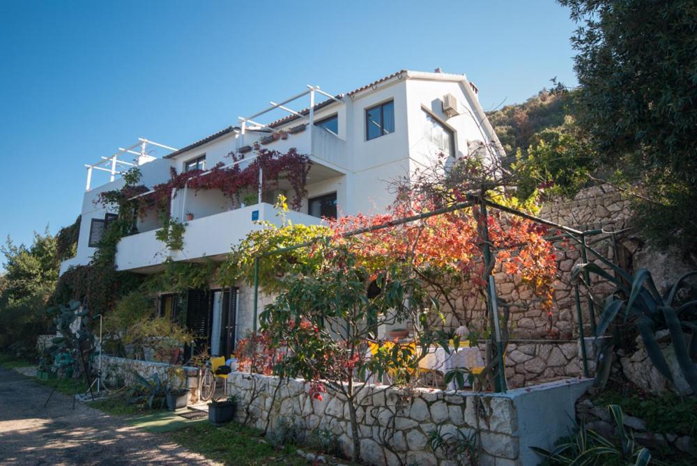 Apartmani Jagoda Lastovo エクステリア 写真